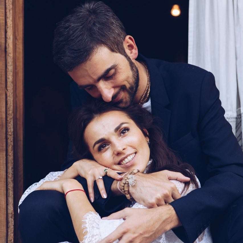 «Таю, как мороженое»: Сати Казанова показала ролик со свадьбы в Италии