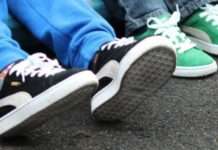 Дитячі кросівки: вибираємо правильно