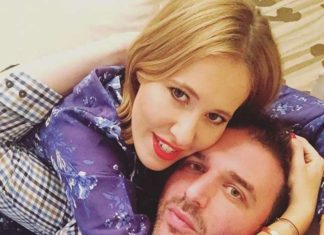 Віторган відобразив Собчак з сином під час перегляду мультфільмів.