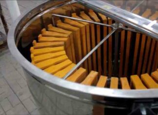 Пристрій радіальної медогонки і як зробити конструкцію своїми руками