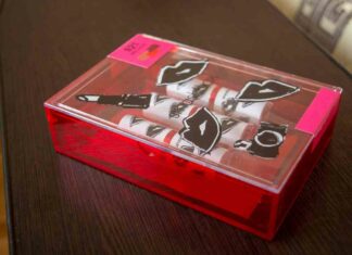 Не хапай, не втече! набір помад smashbox be legendary lipstick trio