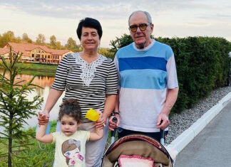 Буйні кучері і наряд в тон: трирічна дочка еммануїла віторгана вийшла в світ