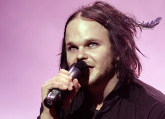 Як зараз виглядає вокаліст з групи the rasmus