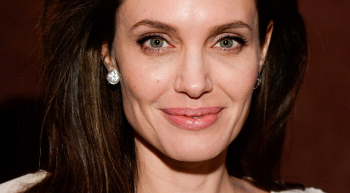 “друга молодість” або катастрофа? відомі жінки відверто розповідають про менопаузу