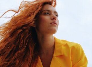 Що таке ірландські локони? Як укласти вірусні змішані локони