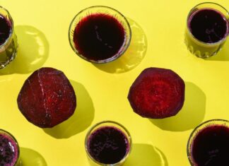 Вчені Щодня Давали Дорослим Буряковий Сік. У Них Впав Кров’яний Тиск — Ось Що Сталося Далі.