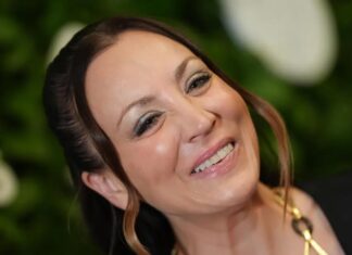 Донька Кейлі Куоко Матильда виглядає як примхливий (і стильний!) підліток на чарівному новому знімку