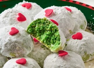 Печиво зі сніжками в стилі гранж: святкове частування