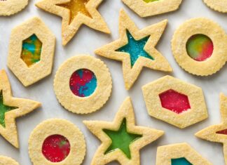 Вітражне печиво: покрокова інструкція зі створення барвистих святкових солодощів