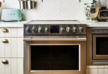 Einfacher Hack zum Reinigen unter Geräten, ohne sie zu bewegen