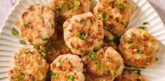 Schnelle und einfache chinesische Garnelenkuchen: Ein Grundnahrungsmittel für das Abendessen unter der Woche