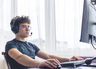 Зростання азартних ігор серед підлітків: відеоігри як шлюз, показує нове дослідження