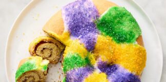 Кондитерська Sucré доставляє свої знамениті пироги з фаршем і макаронс по всій країні до Марді Гра