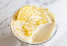 Легкий і кремовий «Лимонний мус» із 3 інгредієнтів, який я не можу перестати готувати (не готуйте!)
