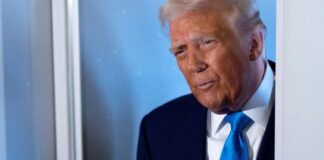 Подолання прірви: як спілкуватися з родичами, які потрапили під вплив екстремістських переконань