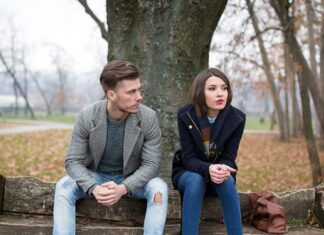 Мінне поле побачень: уроки найгірших перших зустрічей з інтернету