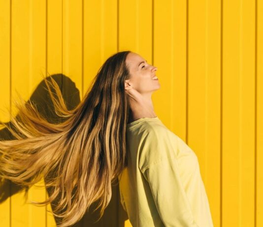 Вся правда об наращивании волос: как добиться желаемого образа без вреда для волос